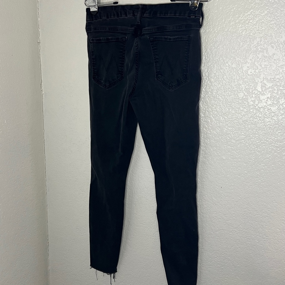 MOTHER jeans looker ankle fray distress black raw hem jeans woman’s size 30 - Picture 12 of 12